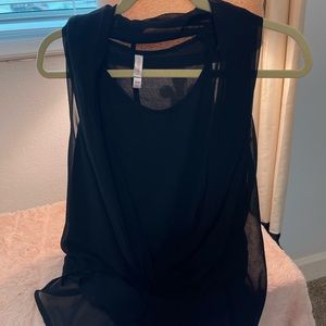 Black sleeveless blouse, Medium